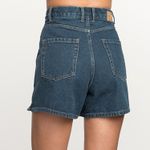 Short-Mujer-No-Age