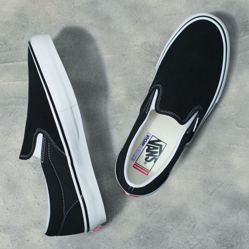 Zapatillas-MN-Skate-Slip-On-Black-White