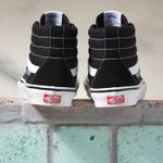 Zapatillas-MN-Skate-SK8-Hi-Black-White