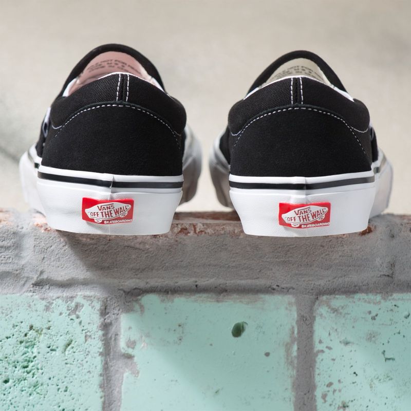 Zapatillas-MN-Skate-Slip-On-Black-White