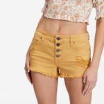 Short-Mujer-Buttoned-Up-Denim-Shorts