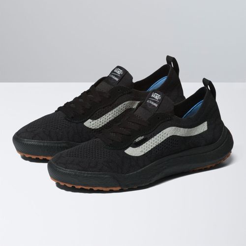 Zapatillas UA Ultrarange VR3 Black/Pirate Black
