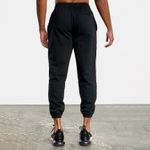 Pantalon-Hombre-VA-Essential-Sweatpants