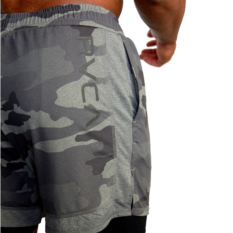 Short deportivo hombre online chile