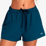 Short-Mujer-VA-ESSENTIAL