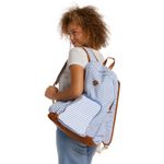 Mochila-Home-Abroad