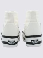 Zapatilla-Urbana-Mujer-SK8-Hi-Tapered-Stackform-Blanco-Vans