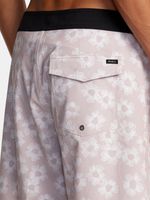 Traje-de-Baño-Hombre-VA-Pigment-Trunk-Blanco-RVCA
