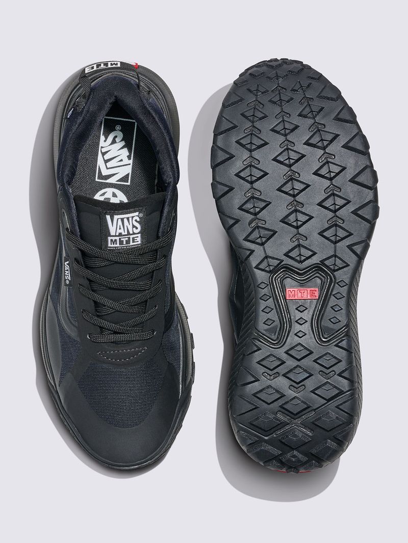 Zapatilla-Casual-Unisex-Mte-Crosspath-Negro-Vans