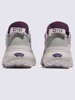 Zapatilla-Casual-Unisex-Mte-Crosspath-Gris-Claro-Vans