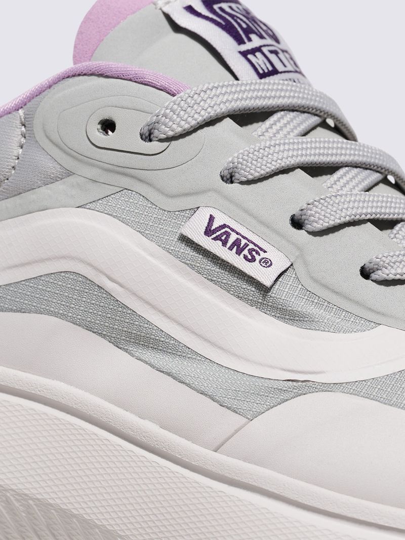 Zapatilla-Casual-Unisex-Mte-Crosspath-Gris-Claro-Vans