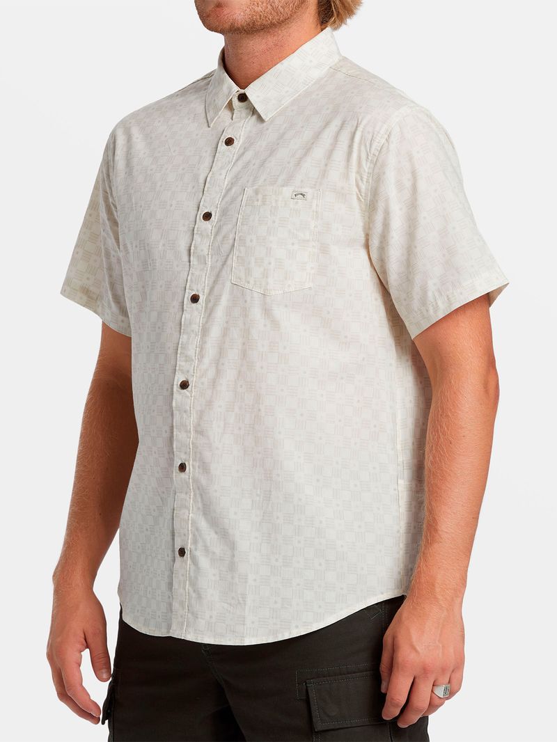 Camisa-Manga-Corta-Hombre-Sundays-Blanca-Billabong