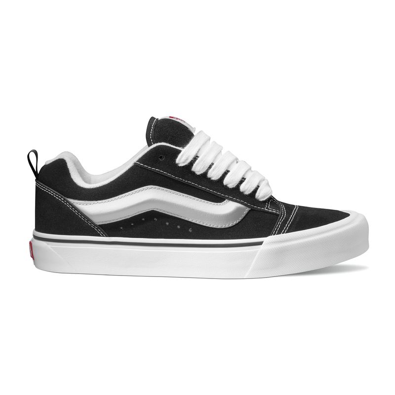 Zapatillas-Knu-Skool-Black-True-White