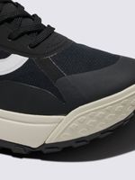 Zapatilla-Urbana-Unisex-Mte-Crosspath-Negro-Vans