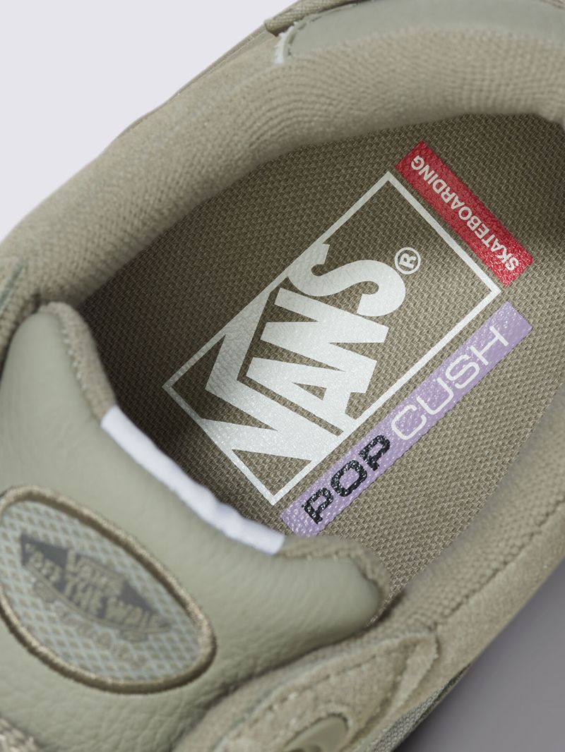 Zapatilla-Urbana-Unisex-Skate-Wayvee-Gris-Vans