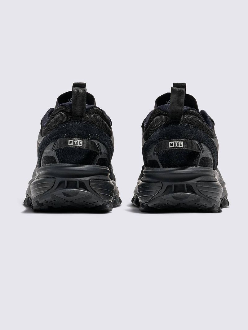 ZAPATILLA-UNISEX-MTE-Crosspath-XC-NEGRO-VANS