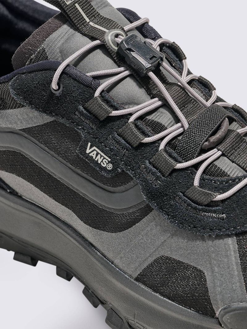 ZAPATILLA-UNISEX-MTE-Crosspath-XC-NEGRO-VANS
