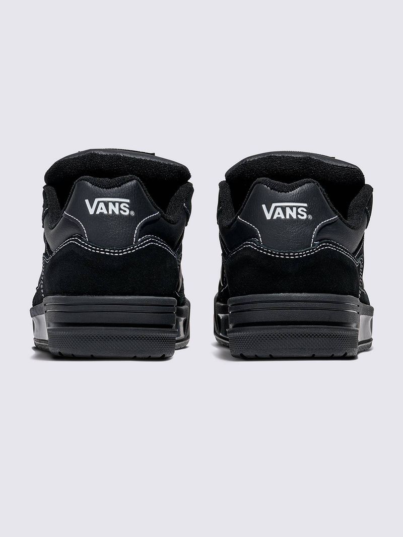 ZAPATILLA-UNISEX-UPLAND-NEGRO-VANS