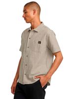 Camisa-m-c-Hombre-Dayshift-Stripe-Verde-RVCA