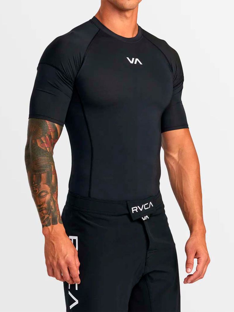 POLERA-HOMBRE-VQ-SPORT-RASHGUARD-SHORT