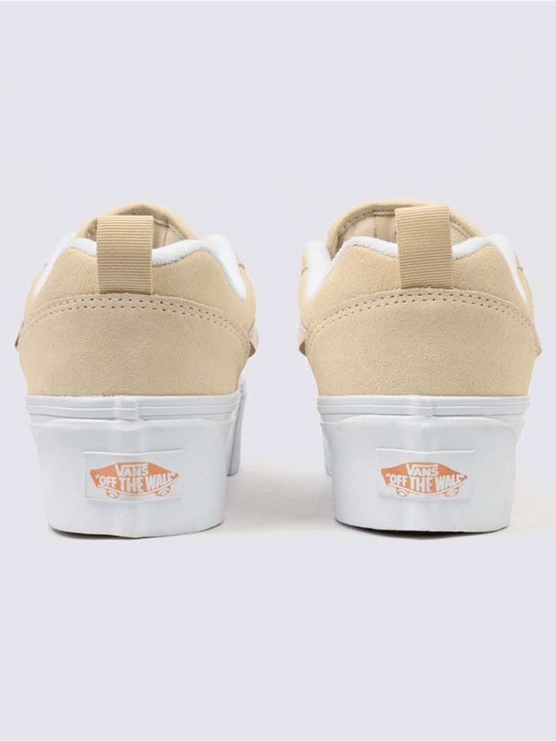 Zapatilla-Casual-Mujer-Knu-Stack-Crema-Vans