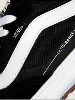 ZAPATILLA-UNISEX-MTE-ULTRARANGE-2.0-S-NEGRO-VANS