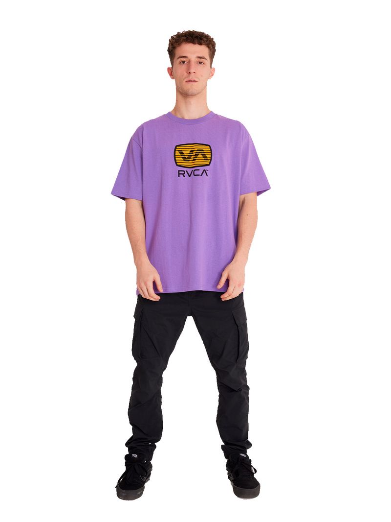 POLERA M/C HOMBRE TRANSISTOR MORADO RVCA