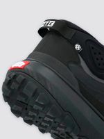 ZAPATILLA-C-CANA-UNISEX-MTE-CROSSPATH-MID-NEGRO-VANS