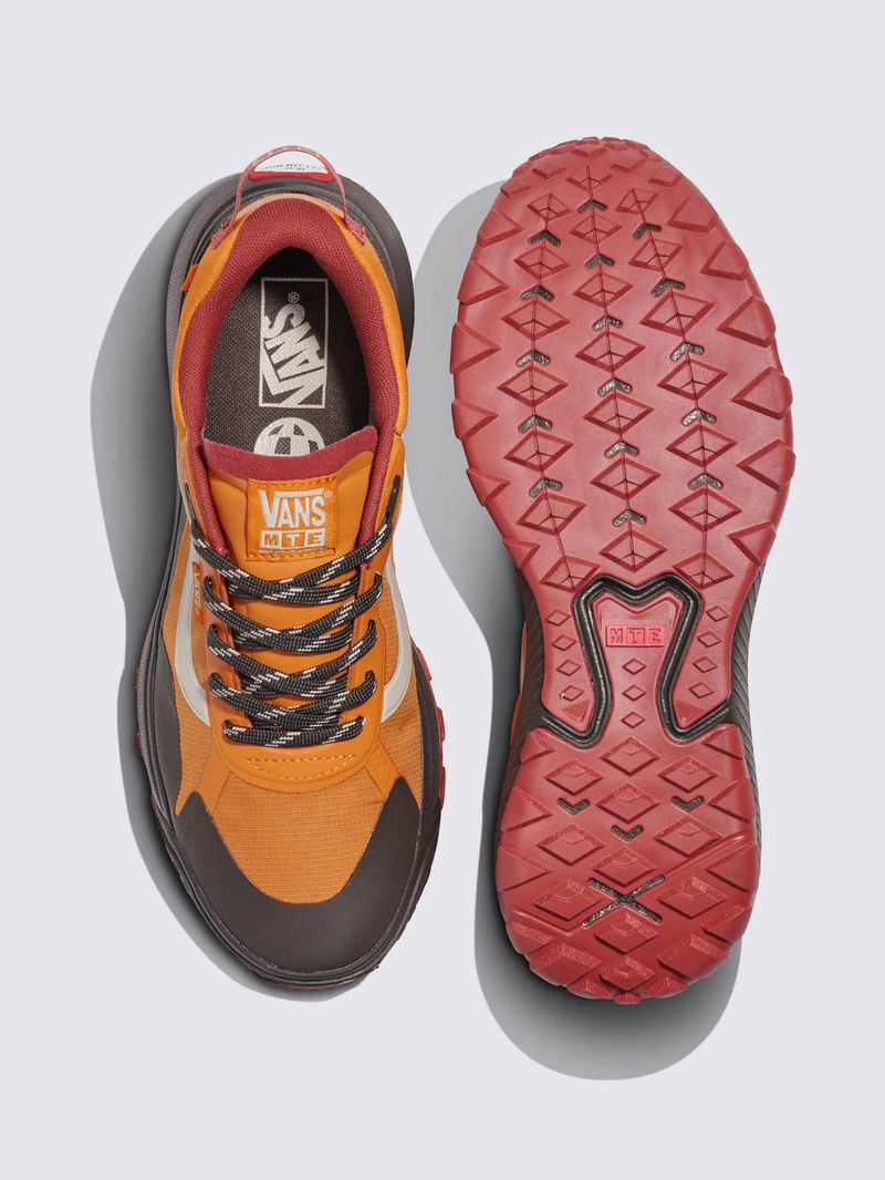 ZAPATILLA-CASUAL-UNISEX-MTE-CROSSPATH-NARANJA-VANS
