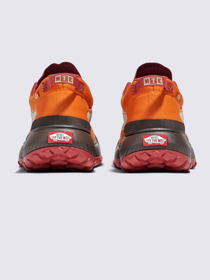ZAPATILLA-CASUAL-UNISEX-MTE-CROSSPATH-NARANJA-VANS