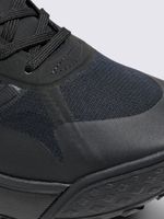 Zapatilla-Casual-Unisex-Mte-Crosspath-Negro-Vans