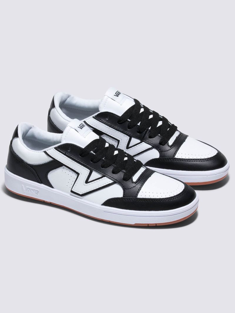 Zapatillas-UA-Lowland-CC--Two-Tone--black-true-white
