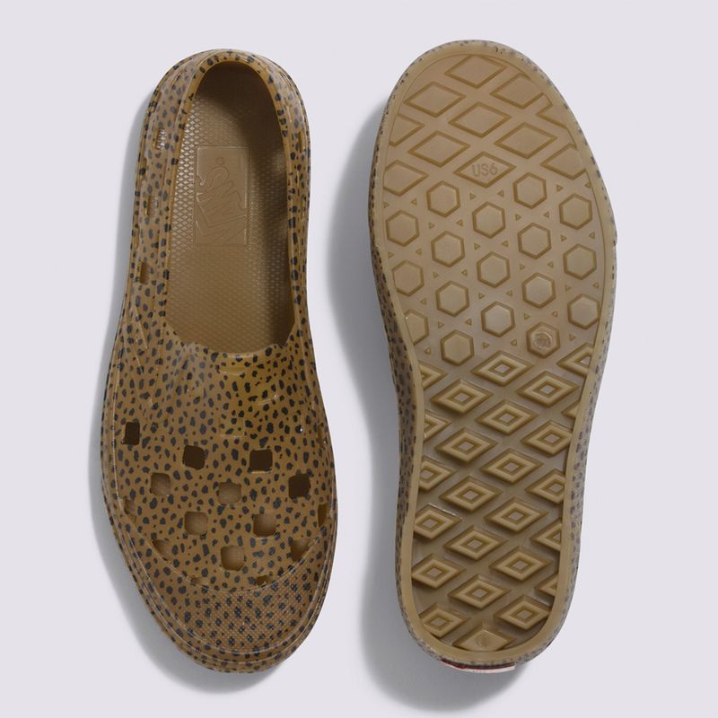 Zapatillas-UA-Slip-On-TRK-Animal-Brown-Black