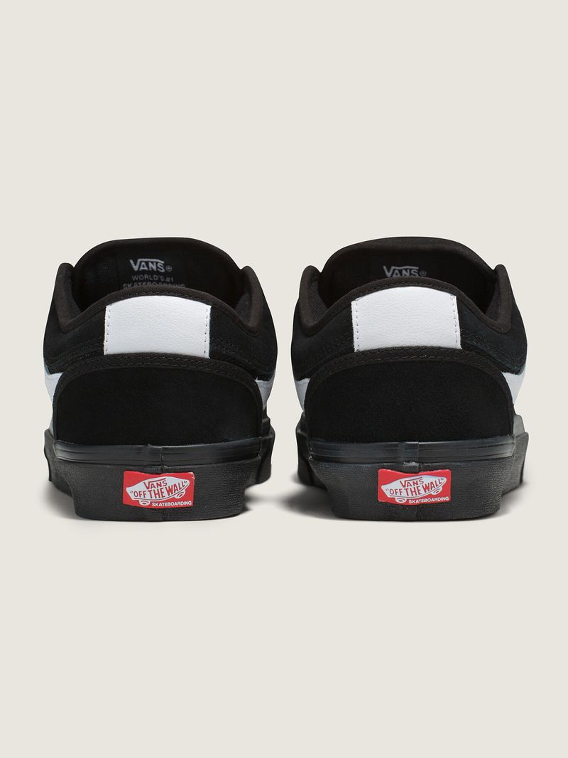 Zapatilla Skate Unisex Chukka Low Sidestripe Negro Vans