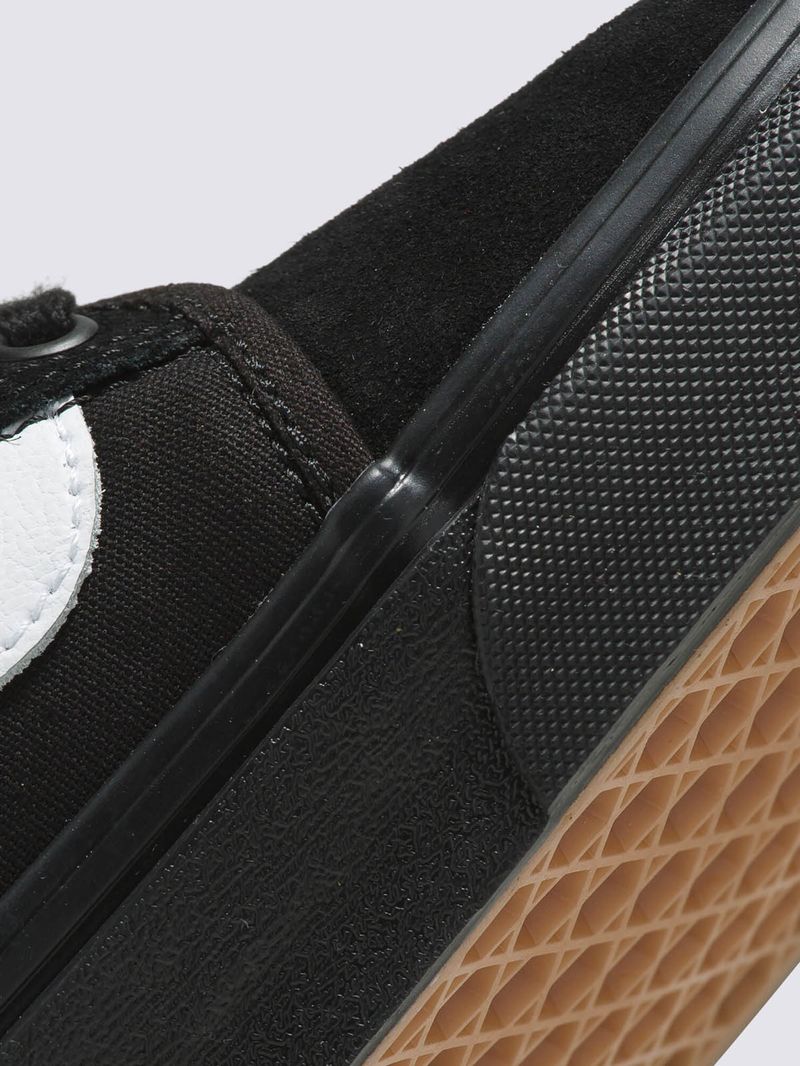 Zapatilla Skate Unisex Chukka Low Sidestripe Negro Vans