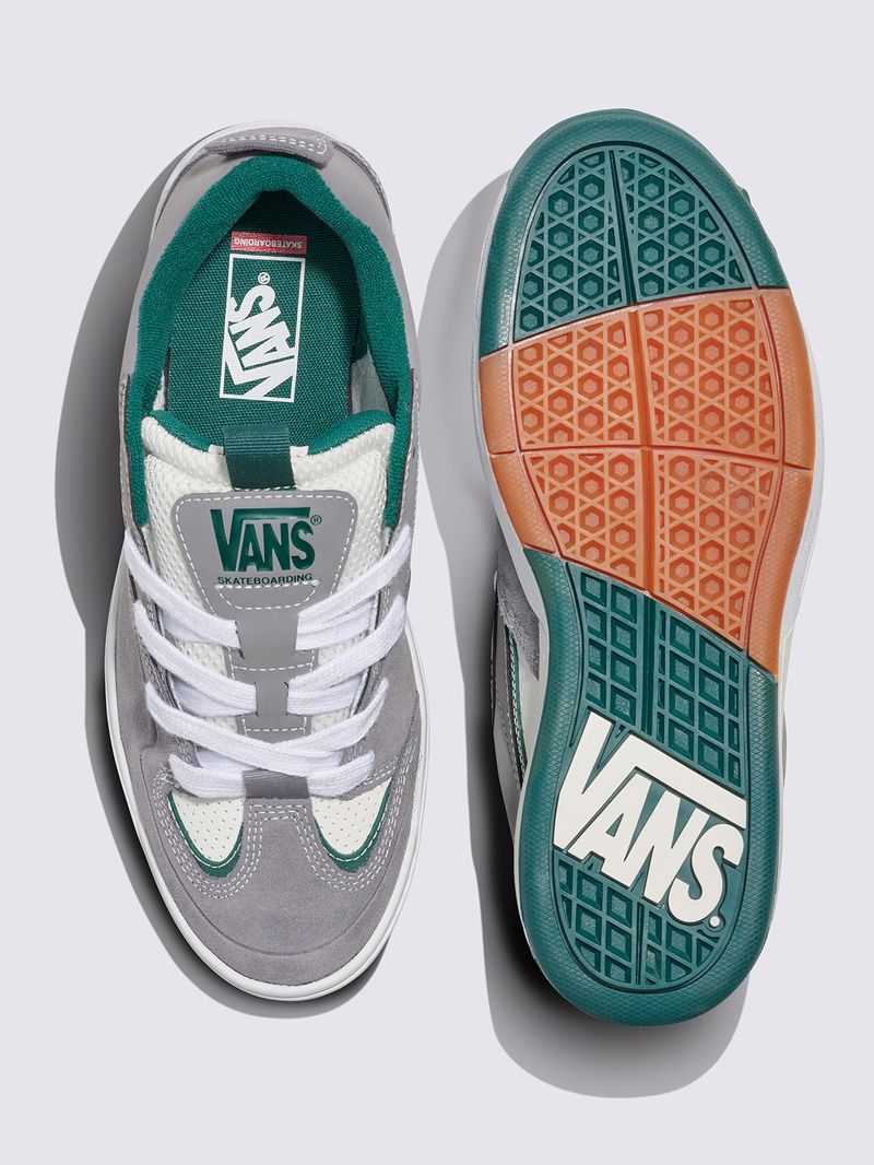 ZAPATILLA UNISEX Skate Mixxa GRIS VANS