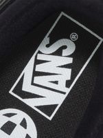 Zapatilla Casual Unisex Ultrarange Neo Vr3 Negro Vans