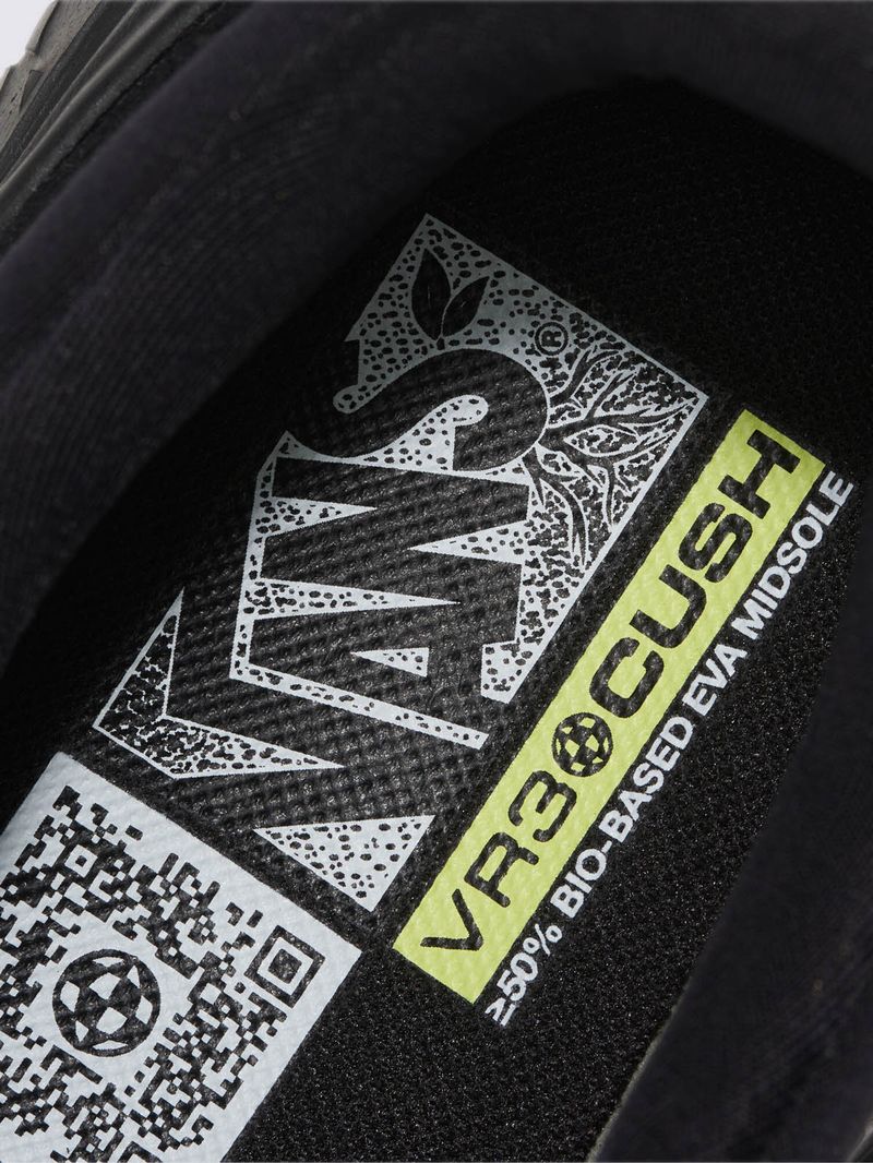 Zapatilla Casual Unisex Ultrarange Neo Vr3 Negro Vans