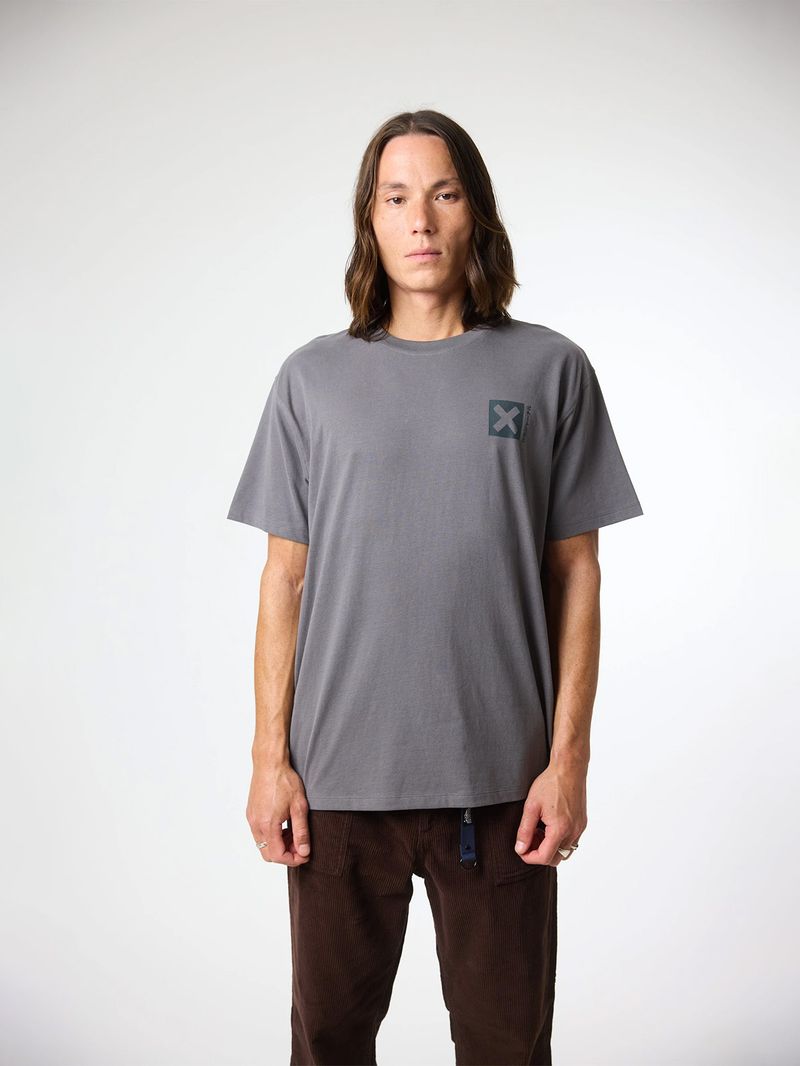 Polera M/C Unisex Nature Tee Gris Oscuro Blue Banana