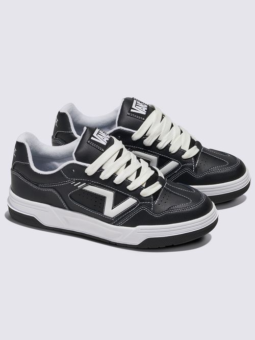 Zapatilla Urbana Unisex Upland Negro Vans