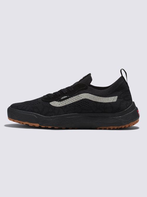 Zapatillas UA Ultrarange VR3 Black/Pirate Black