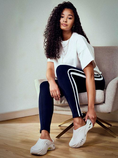 Zueco Unisex Echo Wave Gris Crocs