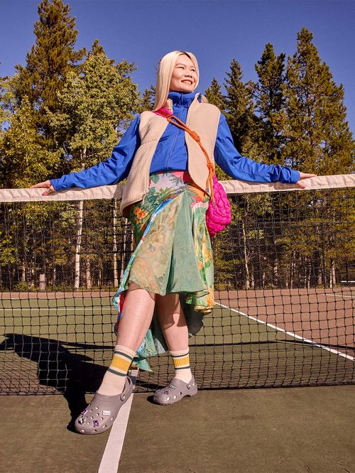 Zueco Unisex Classic Gris Oscuro Crocs